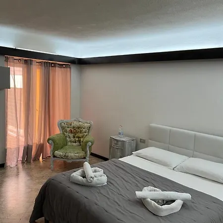 Castello فندق مبيت وإفطار باري