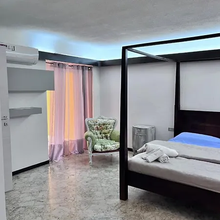 Castello Bed & Breakfast *